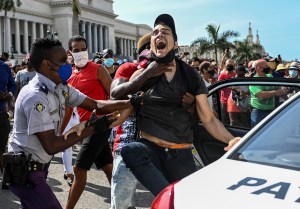 EEUU pidió al régimen de Cuba liberar a manifestantes detenidos que están siendo “enjuiciados”