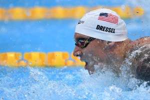 El estadounidense Dressel logró el oro olímpico con récord mundial en 100 metros mariposa