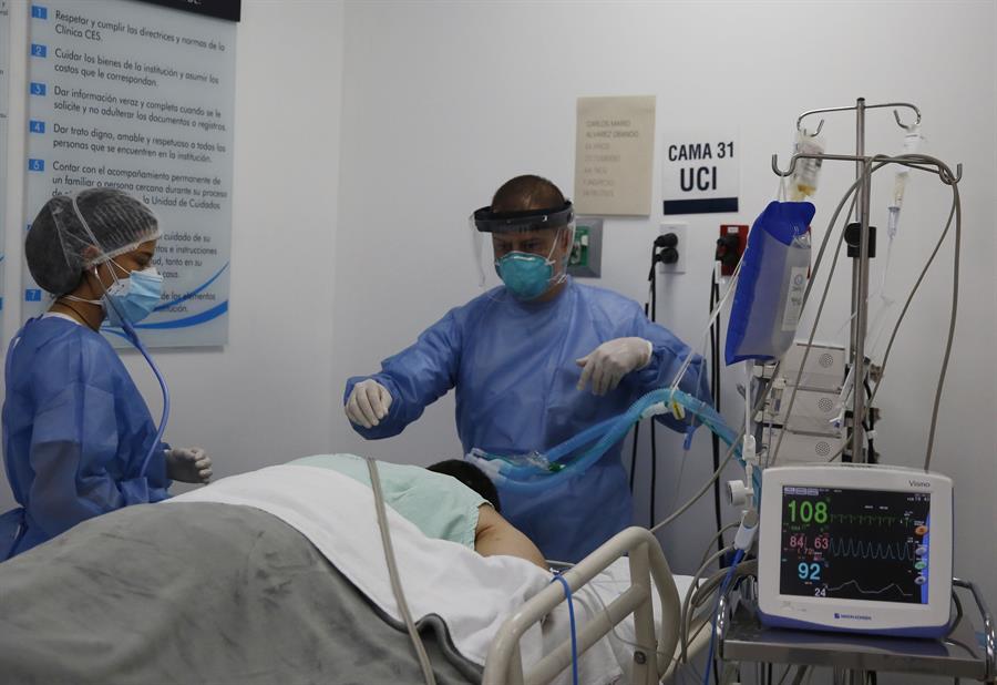 Colombia bajó de 20 mil casos diarios de Covid-19 por primera vez en más de un mes