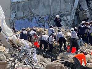 Misión dentro del edificio colapsado en Miami pasó de rescate a recuperación de cuerpos