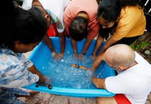 Soportar 40 grados de temperatura en Dubai: Baños de hielo para combatir el calor y el estrés
