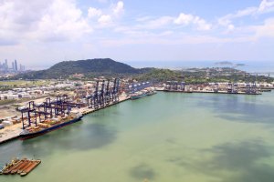 Cayó banda que contrabandeaba drogas en contenedores en el puerto de Panamá