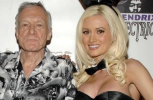 La exconejita de Playboy Holly Madison contó su traumática primera visita a la mansión de Hugh Hefner