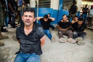 Colombia denunció que exmilitares detenidos en Haití están hacinados