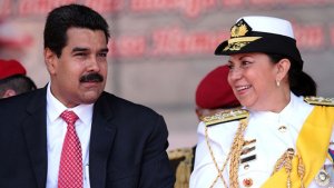Los militares y sus esposas luchan por el poder político en Venezuela