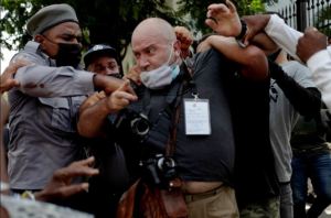 HRW denunció que en Cuba juzgan a detenidos sin el derecho a la defensa