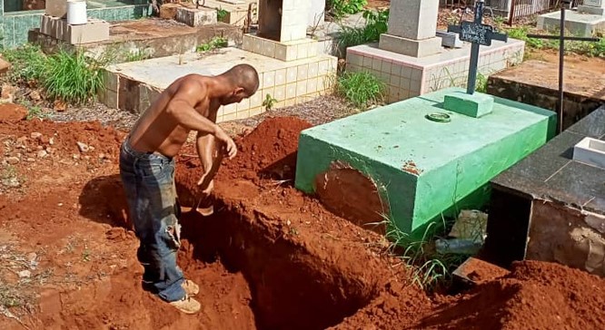 Sepultureros paralizan entierros en el cementerio Sagrado Corazón de Jesús de Maracaibo