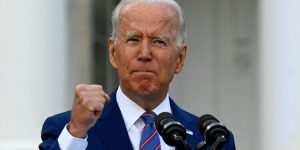 Biden autorizó 100 millones de dólares en fondos de emergencia para refugiados afganos