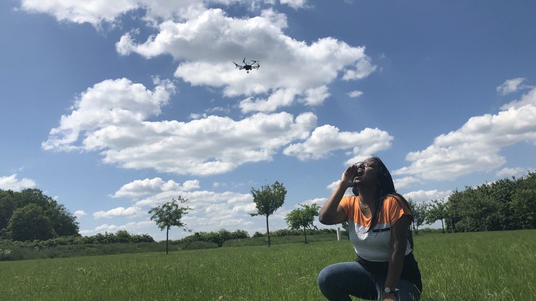 Qué son los drones “caza humanos” y cómo funcionan