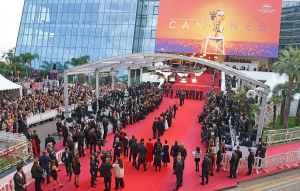 Besos, escenas lésbicas explícitas y cero restricciones: La más reciente y atípica edición del Festival de Cannes