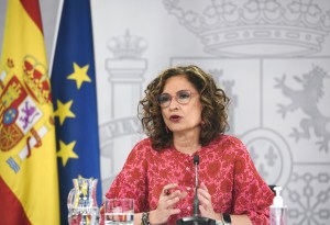 Vozpópuli: El Gobierno español preguntó a Plus Ultra por la quiebra de Air Madrid y el banco Panacorp