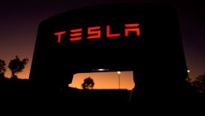 El insólito valor de mercado que alcanzó “fugazmente” Tesla