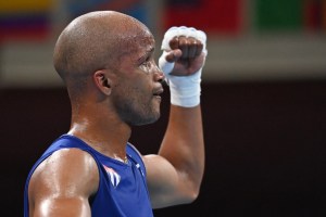 El boxeador Roniel Iglesias conquista el primer oro olímpico de Cuba en Tokio 2020