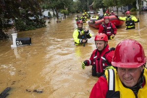 Sequías, tormentas e incendios: los 10 desastres naturales del último año que estuvieron interconectados