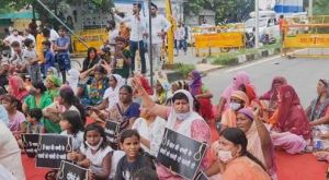 Conmoción en India por asesinato de una niña que fue violada y cremada por sus agresores