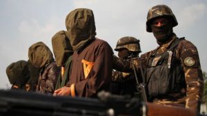 “Sus ataques son más peligrosos”: Estado Islámico, el enemigo invisible de los talibanes en Kabul