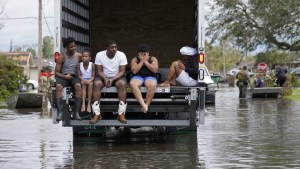 En Video: Así quedó una comunidad de Luisiana inundada ante la llegada de Ida