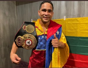 El boxeador venezolano Gabriel Maestre, nuevo campeón interino de peso welter de la AMB (VIDEO)