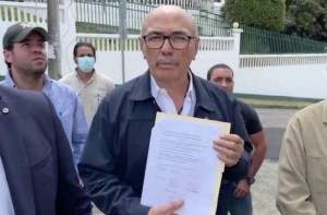 Ismael García entregó a la Cidh documento que visibiliza pagos míseros de pensionados y jubilados