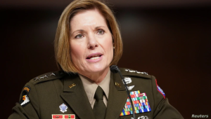 Richardson hace historia como primera mujer jefe del Comando Sur de EEUU