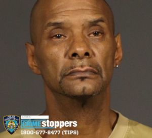 Policía está tras la pista de un sujeto que violó varias veces a su hija de nueve años en El Bronx