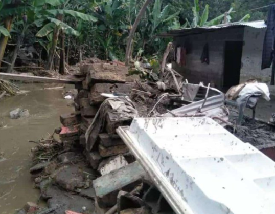 Emergencia: Al menos 11 puentes han colapsado en Mérida debido a las fuertes lluvias (Foto)