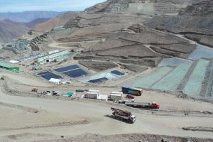 Mineros en Chile inician huelgas por faltas de acuerdos