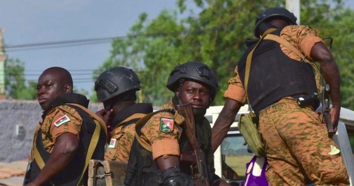 Murieron 30 personas en varios ataques terroristas en Burkina Faso