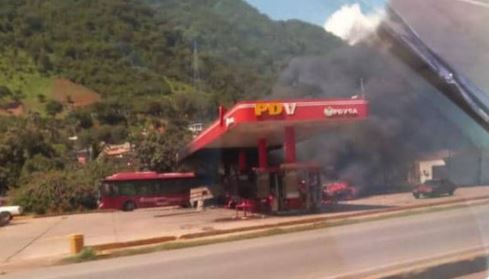Video: El momento en que se desató estremecedora explosión en gasolinera de Anzoátegui