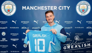 Manchester City anunció el fichaje récord de Grealish mientras sueña con Messi