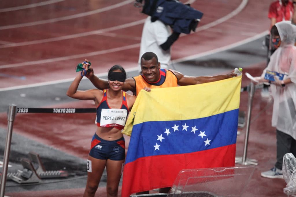 ¡ORGULLO! Linda López conquista el primer oro para Venezuela en los Paralímpicos de Tokio (VIDEO)