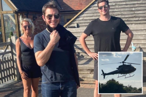 ¡Sorpresa! Tom Cruise aterrizó un helicóptero en el jardín de una familia en Inglaterra (FOTOS)