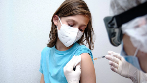 Pfizer solicita a la FDA recibir autorización para las vacunas de refuerzo a niños menores de 11 años
