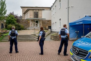 Policía alemana identificó más de 400 sospechosos de una red de pedofilia