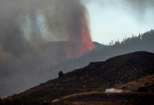 Erupción de volcán en Canarias eleva a 6.000 los evacuados