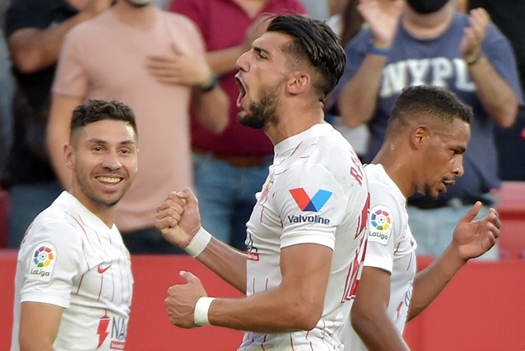Sevilla se reencontró con la victoria contra el Valencia