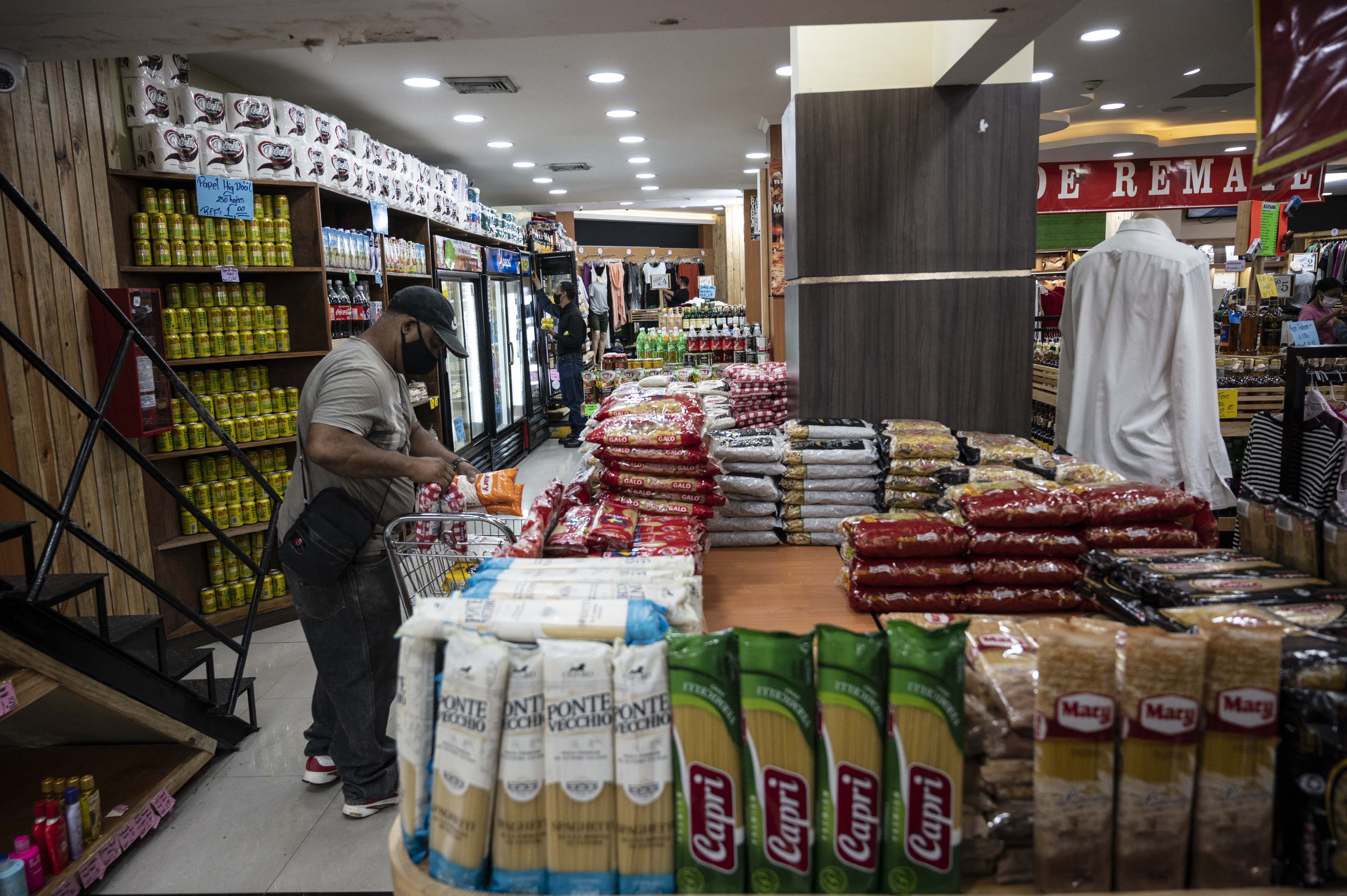 Precios de los alimentos en Venezuela se disparan en un 14% solo en un mes