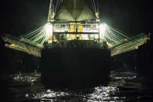 AP: El misterioso “gran muro” chino de luces que deja en evidencia su poder marítimo en Sudamérica (Video)