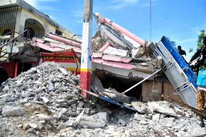 El sur de Haití sigue bajo los escombros un mes después del terremoto (Fotos)