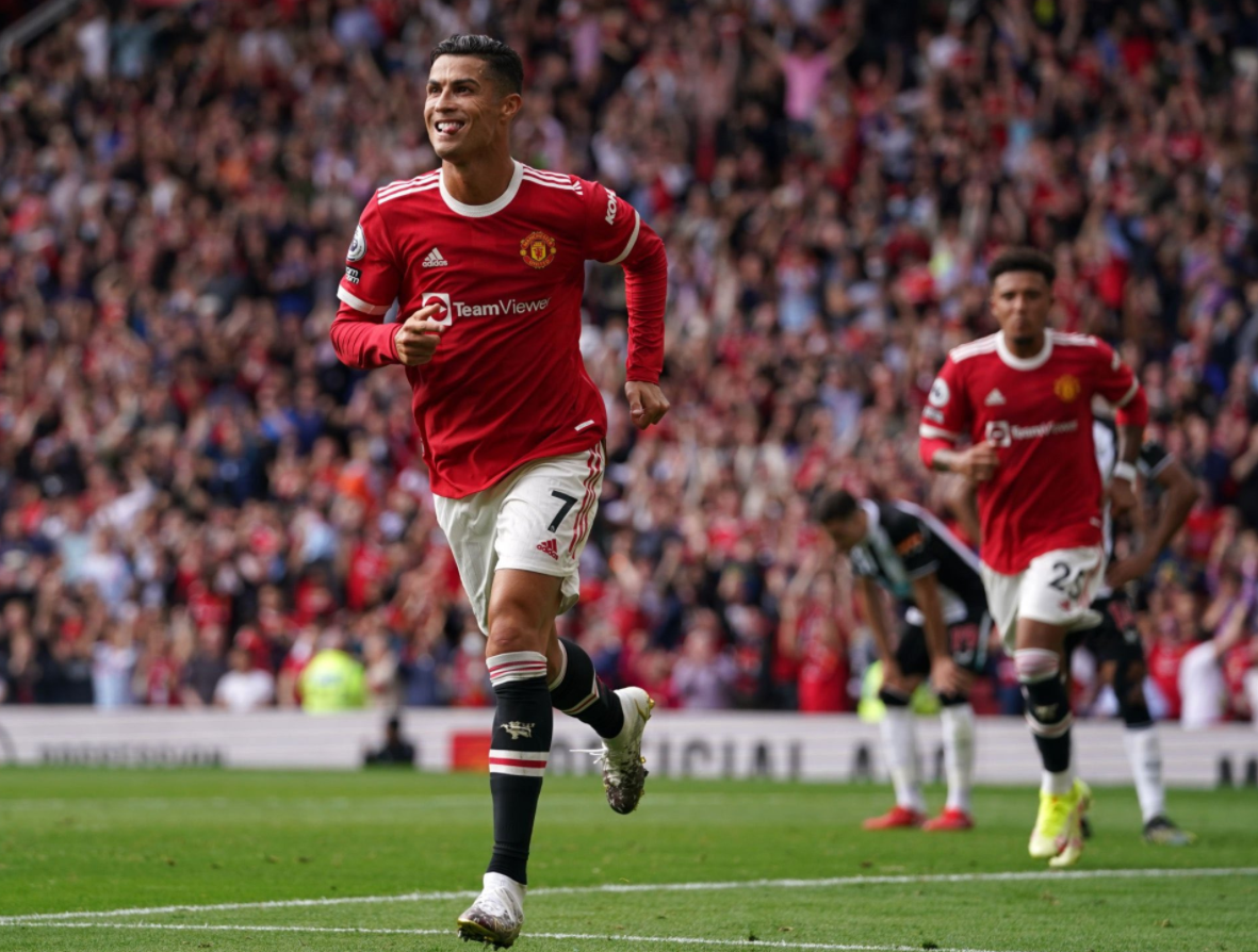 Cristiano Ronaldo marcó su segundo gol con el Manchester United (VIDEO)