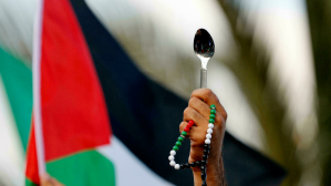 La cuchara, nuevo símbolo de la “liberación” para los palestinos