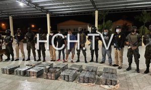 Honduras halla 395 paquetes de cocaína ocultos en camión en zona del Caribe