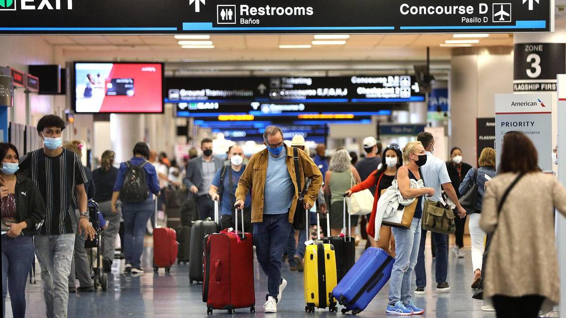 Aeropuerto de Miami lidera el país con el mayor número de empleados contagiados por Covid-19