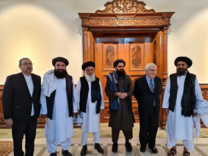Los talibanes anunciaron que formaron gobierno: Quién es quién en el gabinete del régimen