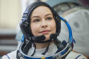 “Demasiado tarde para tener miedo”: Una actriz rusa se prepara para participar en la primera película filmada en el espacio
