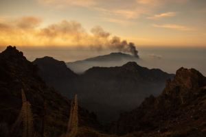 La actividad del volcán de La Palma se detuvo repentinamente, para desconcierto de los expertos (VIDEO)