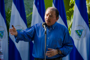 Familiares de un preso político piden a Ortega un gesto humanitario por su madre que agoniza