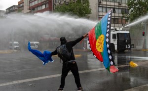 Incidentes en marcha mapuche dejaron al menos 10 detenidos y 18 heridos en Chile