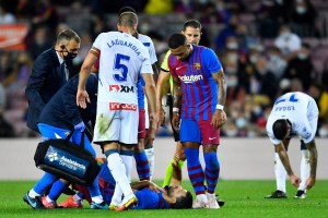 Parte médico del “Kun” Agüero detectó que el futbolista sufrió una arritmia cardíaca en pleno juego del Barcelona