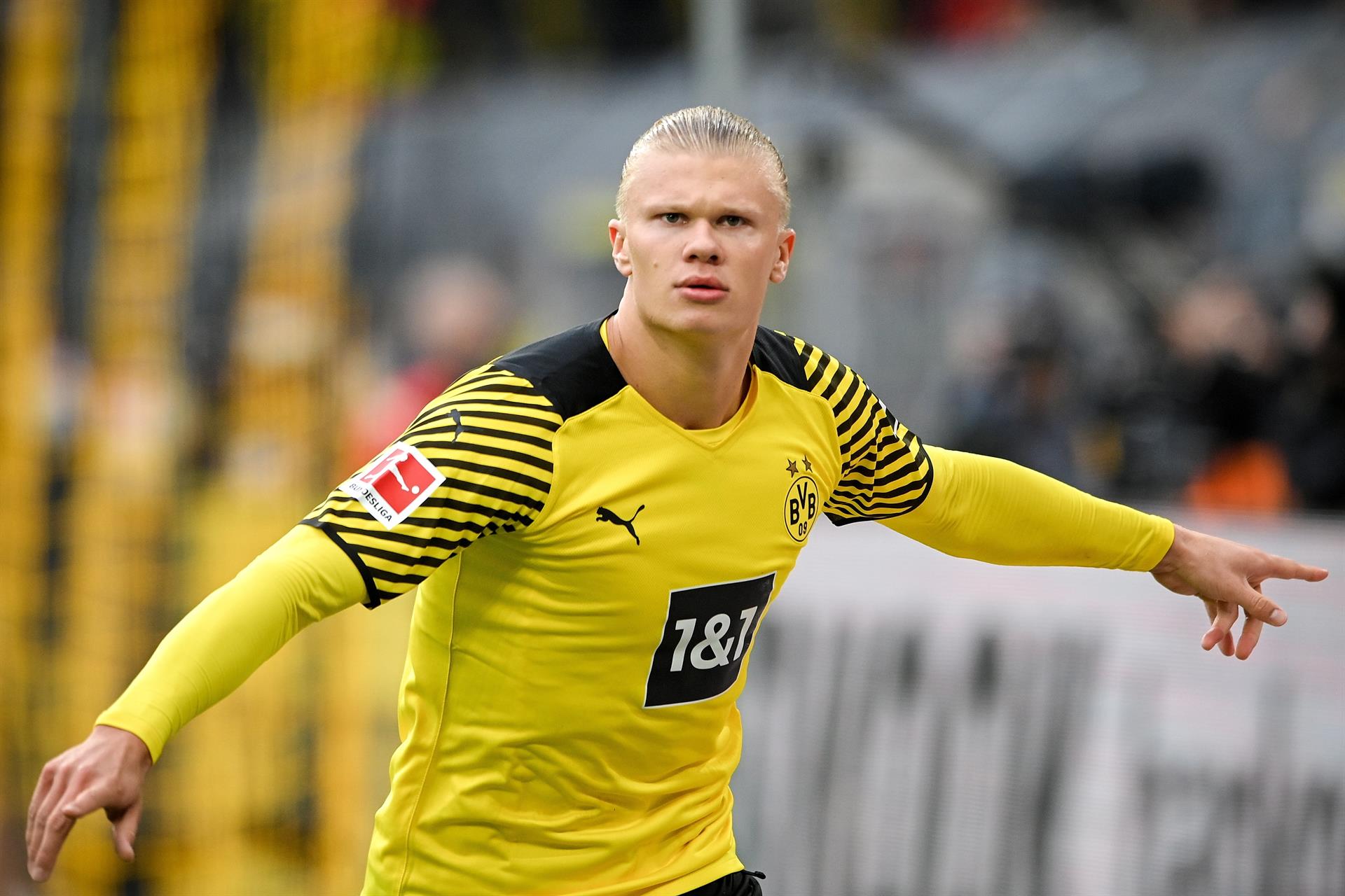 Un Haaland en “modo bestia” coloca al Dortmund como líder provisional de la Bundesliga